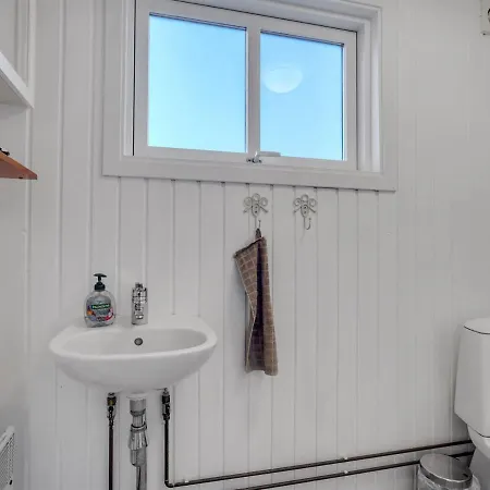 Holiday Danja - 400m From The Sea In Nw Jutland By Interhome Hjorring