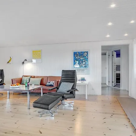 Holiday home Holiday Danja - 400m From The Sea In Nw Jutland By Interhome Hjorring