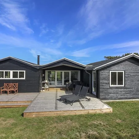 Дом отдыха Danja - 300m From The Sea By Interhome Йёрринг