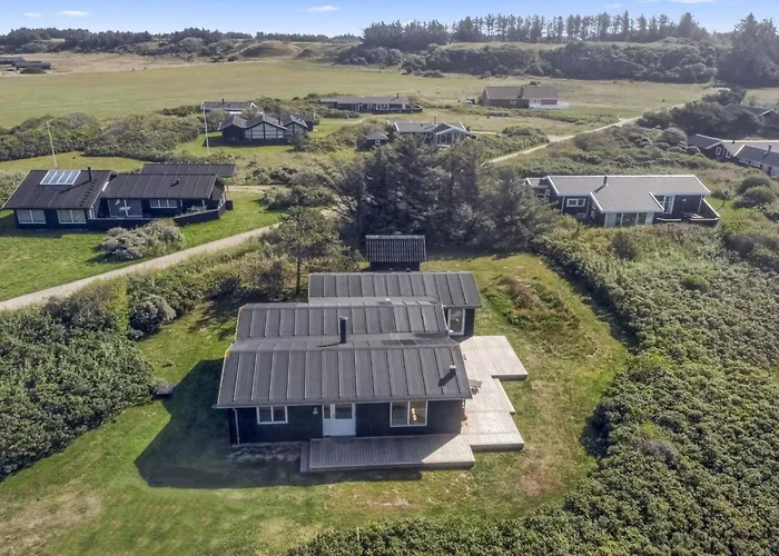 Danja - 300m From The Sea By Interhome Йёрринг