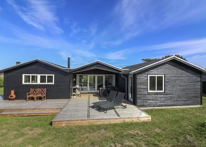 Дом отдыха Danja - 300m From The Sea By Interhome Йёрринг